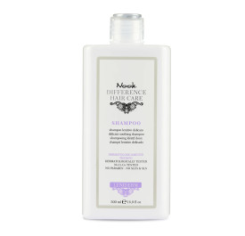 Shampoing apaisant pour cheveux fragiles et cuir chevelus irrités - Différence Hair Care - Maneliss